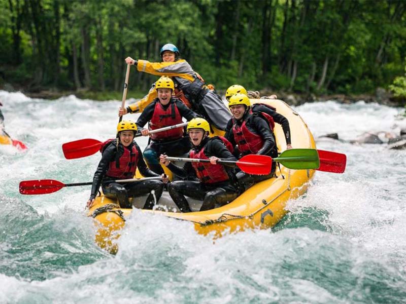 15 Best Rafting Places In India You Must Visit