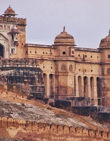 15 Famous Tourist Attractions in Jaipur (What to See, Where to Stay and Travel Tips)