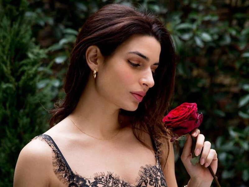 15 Most Beautiful Greek Women of 2022