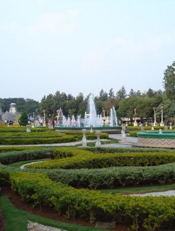 20 List of Pictures of Famous Botanical Gardens in India