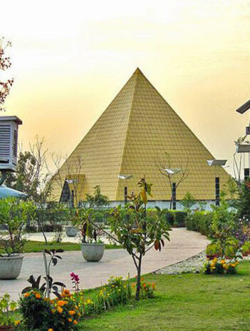 9 Famous Tourist Attractions in Punjab (with Photos and Details)