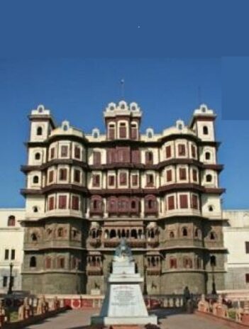 9 Honeymoon Spots for Newlyweds in Madhya Pradesh