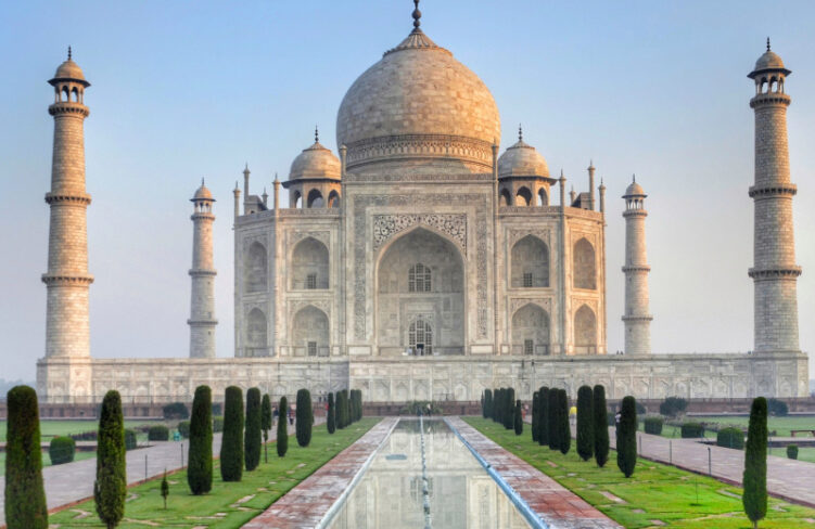 9 Romantic Honeymoon Locations in Uttar Pradesh 2022