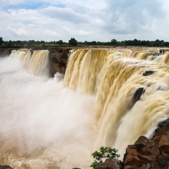 Be romantic in these 9 honeymoon spots in Chhattisgarh
