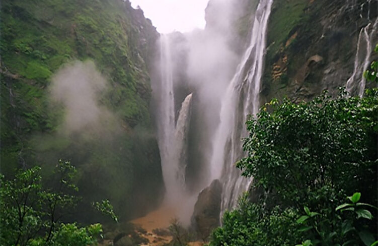 Details of Top 9 Romantic Honeymoon Spots in Punjab