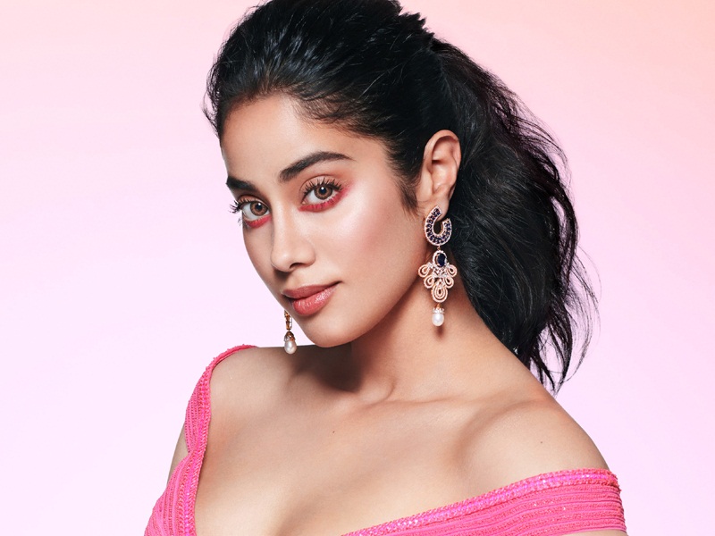 Photos of Janhvi Kapoor 1-24: Childhood, family and co-stars