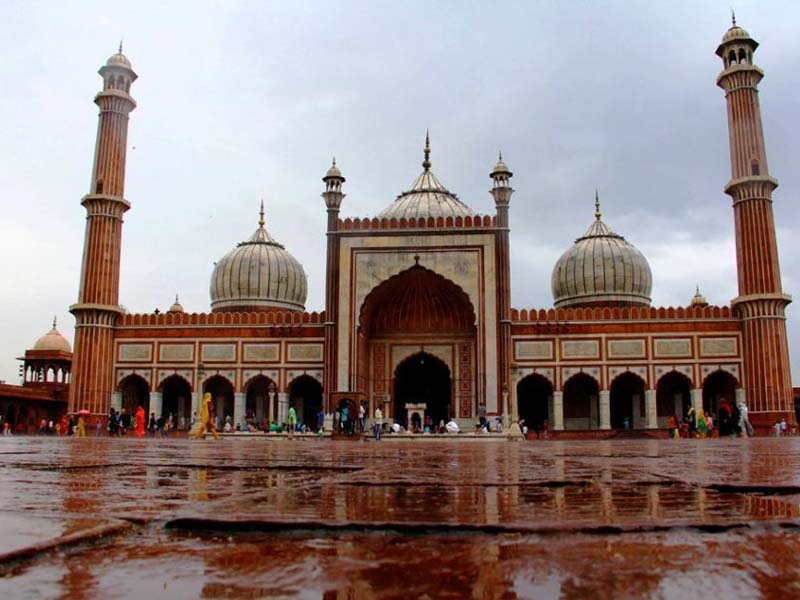 Top 9 Historic Mosques in India in 2022