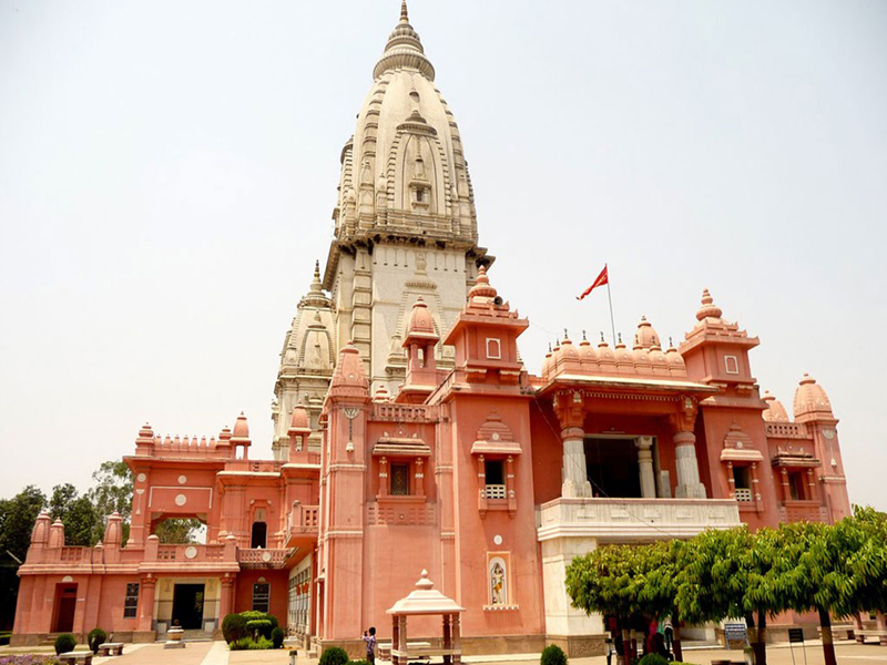 10 Famous Varanasi Tourist Attractions