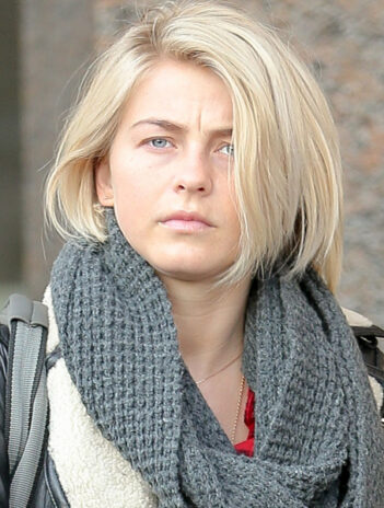 14 Gorgeous Photos of Julianne Hough Without Makeup