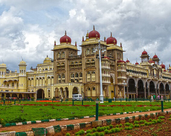 15 Amazing Tourist Attractions in Mysore