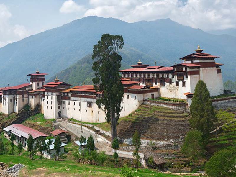 9 Best Bhutan Tourist Attractions in 2022 with Pictures