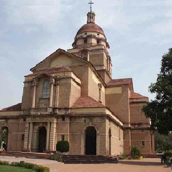 9 Famous Churches In Delhi You Must Visit In 2022