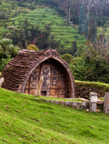 9 Famous Temples You Must Visit in Ooty