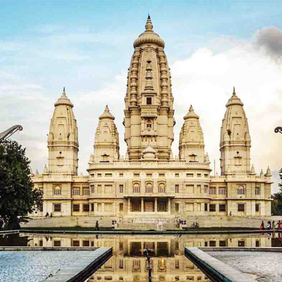 9 Famous Temples in Uttar Pradesh Worth Visiting