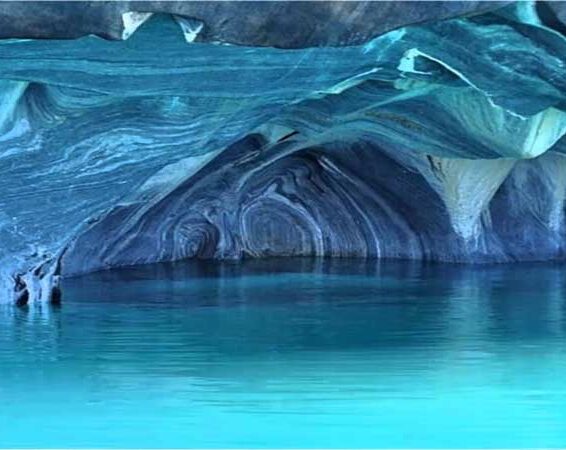 9 famous limestone caves with pictures