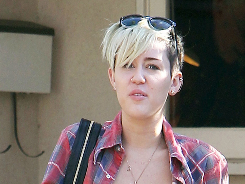 The 10 Best Photos of Miley Cyrus Without Makeup