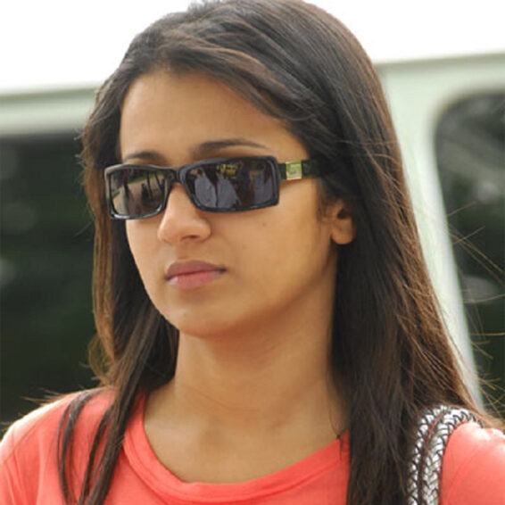 The 10 Best Photos of Trisha Krishnan Without Makeup