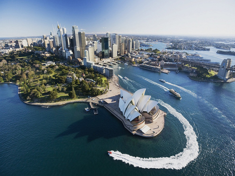 Top 10 Tourist Attractions in Australia